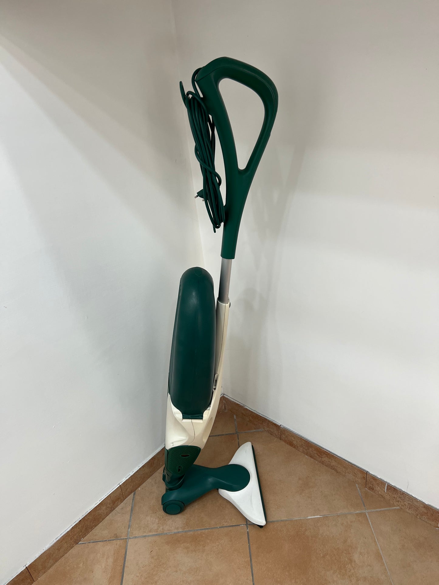 Vorwerk Folletto VK 135 rigenerato