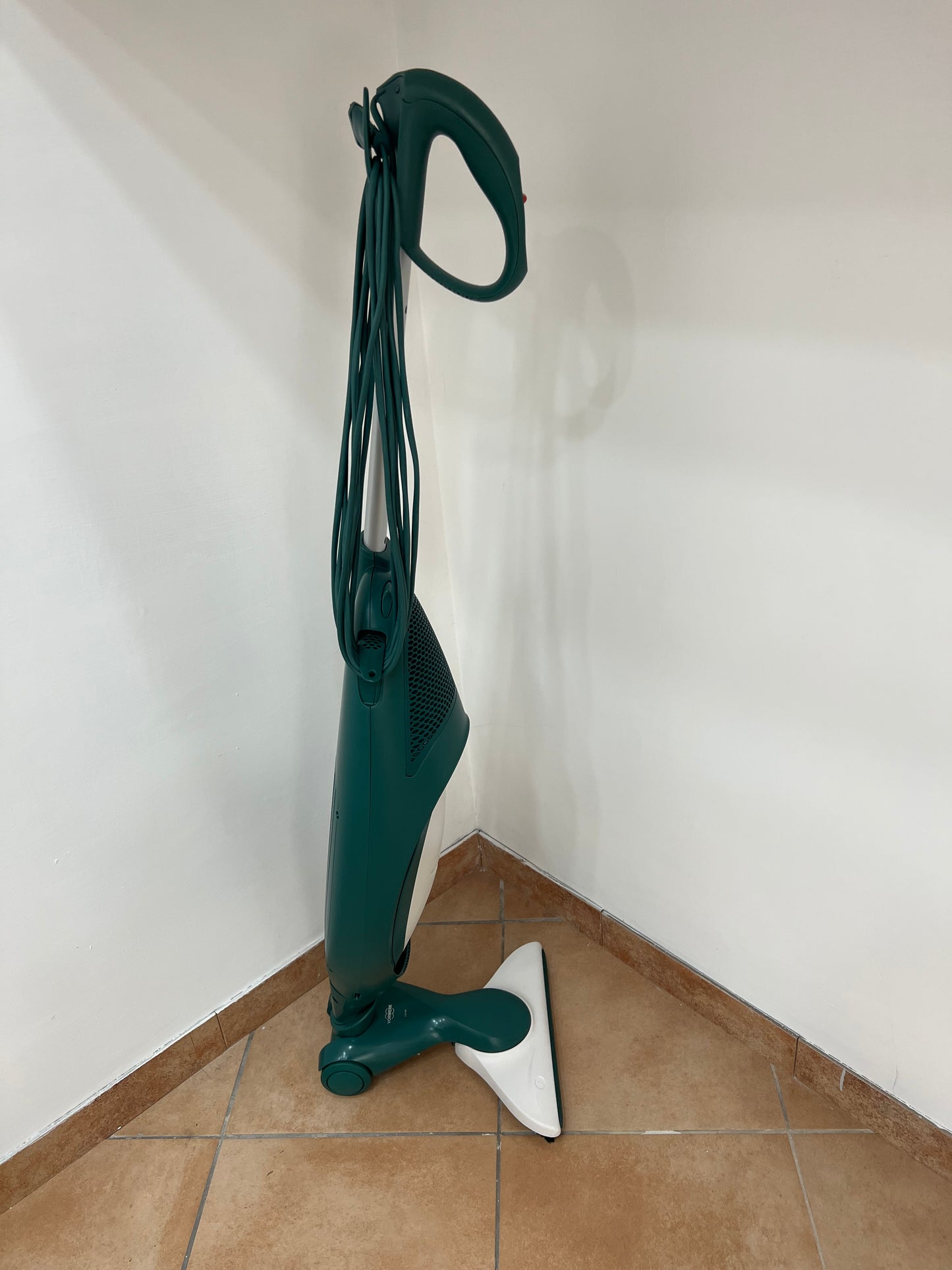 Vorwerk Folletto VK140 Rigenerato HD40