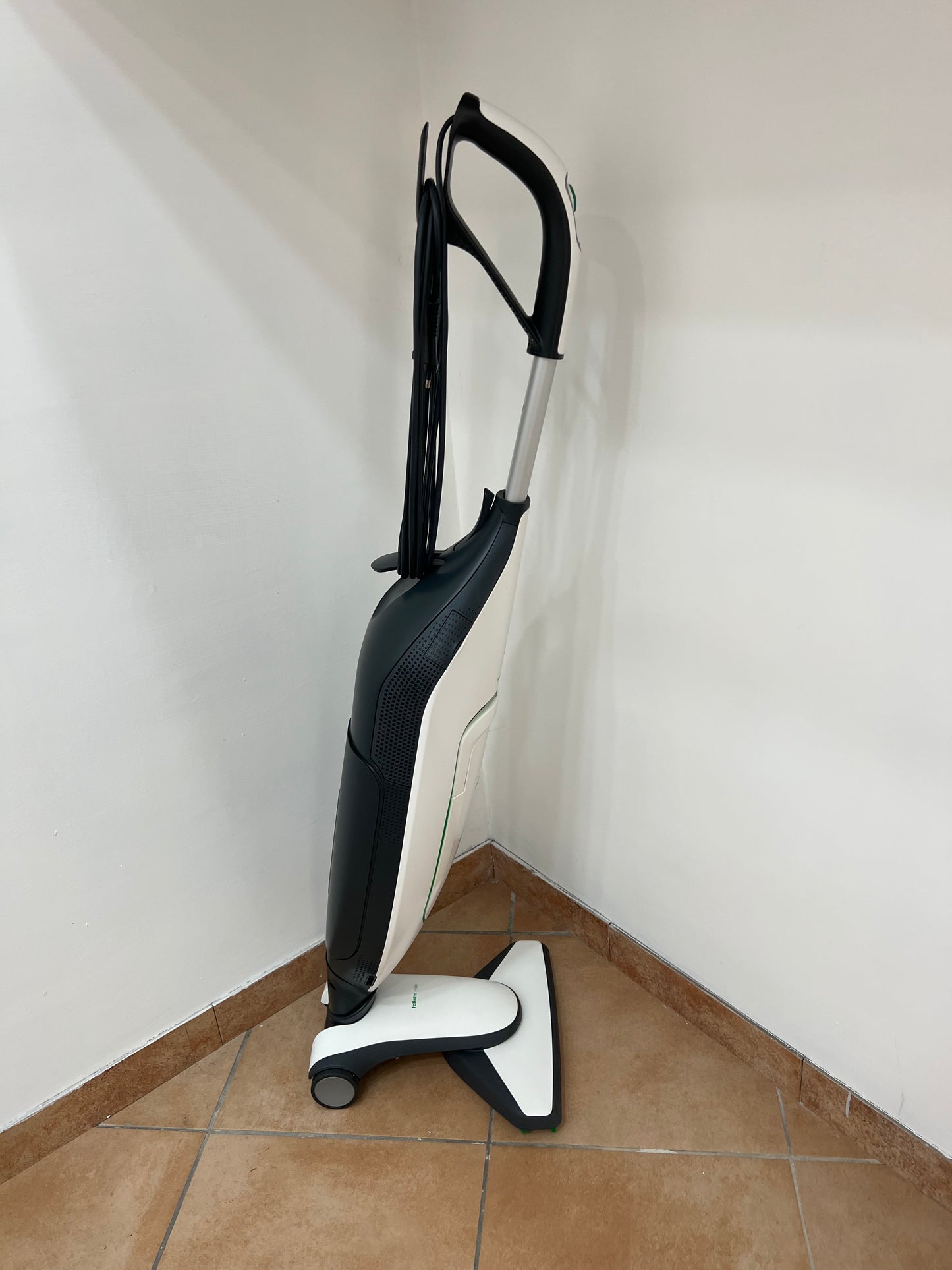 Vorwerk Folletto Vk 200 rigenerato