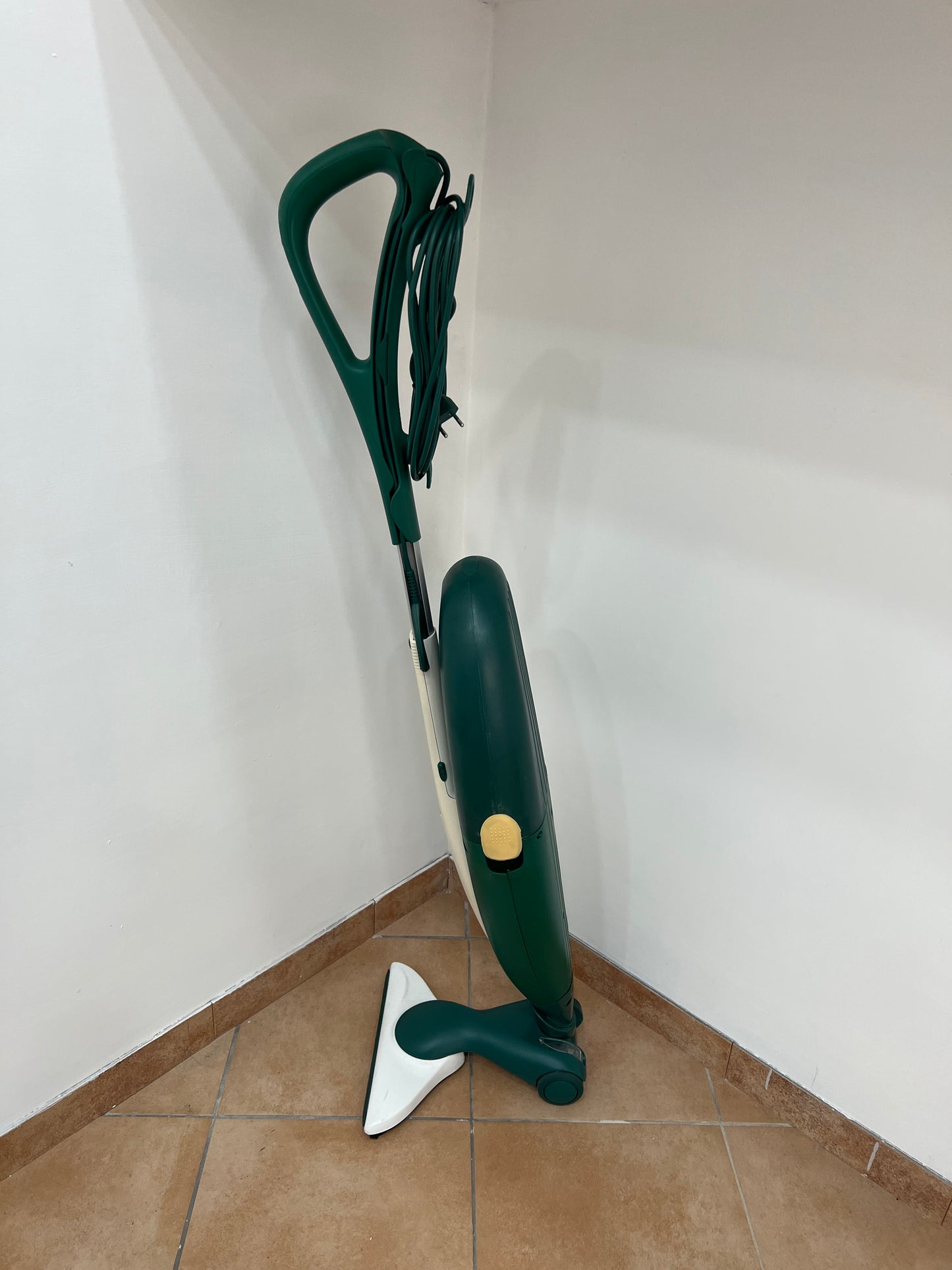 Vorwerk Folletto VK 135 rigenerato